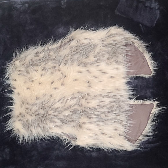 Vintage Faux Fur Vest - Picture 3 of 4